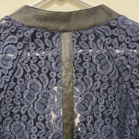 Stella & Dot Navy Blue Lace and Leather Zip up Jacket - Picture 9 of 13